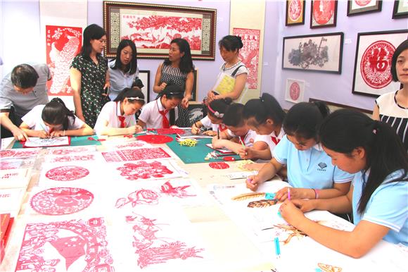 潤美無痕，向美而行——城口縣中小學生藝術實踐工作坊現場推進活動紀實